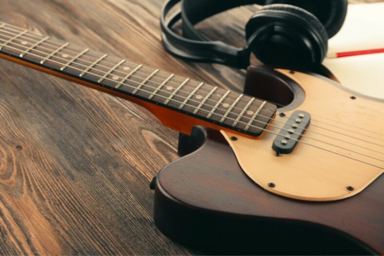 The-Best-Headphones-For-Guitar-Amps