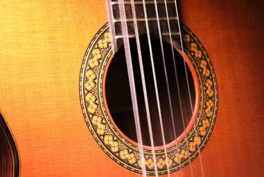 What Determines The Pitch Of A Sound?